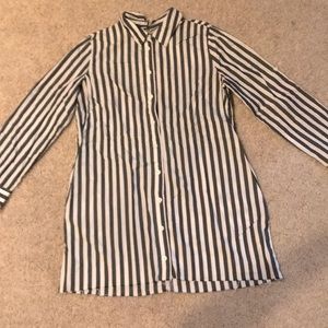 Collared button-up minidress